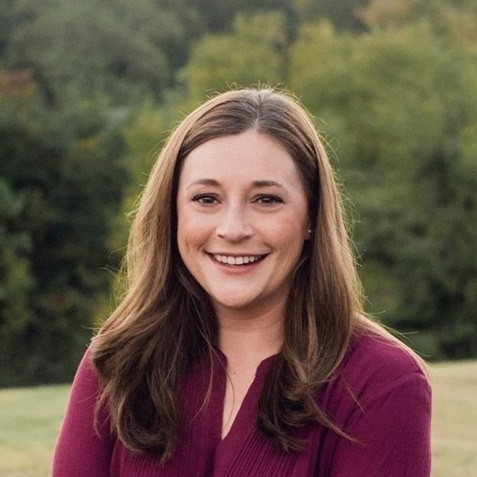 Holly McMillan
